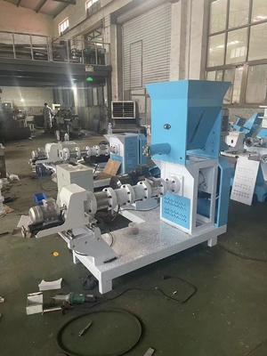 Ευπροσάρμοστη υψηλή επίδοση 60-80kg/H μηχανών σβόλων τροφών ψαριών