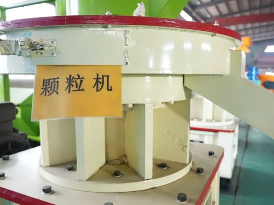 Ξύλινος κατασκευαστής 0.8t/Χ σβόλων χλόης της Shell φυστικιών μηχανών σβόλων ανοξείδωτου 4Cr13