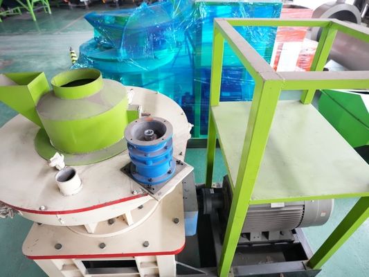 Ξύλινος κατασκευαστής 0.8t/Χ σβόλων χλόης της Shell φυστικιών μηχανών σβόλων ανοξείδωτου 4Cr13