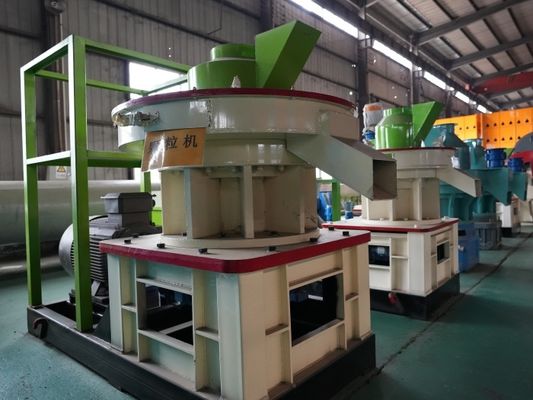 ξύλινη μηχανή 80C Τύπου μύλων μηχανών σβόλων τροφών βοοειδών 12mm Dia σε 100C