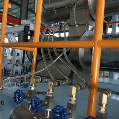 επιπλέουσα γραμμή παραγωγής 0,5 τροφών ψαριών πουλερικών 22*2*4m σε 6Ton/Χ