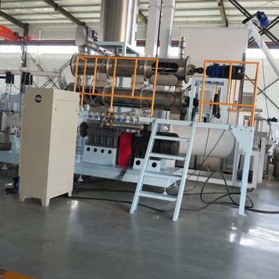 επιπλέουσα γραμμή παραγωγής 0,5 τροφών ψαριών πουλερικών 22*2*4m σε 6Ton/Χ