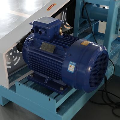 150 στον πνευματικό εξωθητή ζωοτροφών μηχανών σβόλων τροφών 120kg/HFish