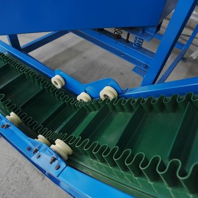 εξατομικεύσιμος σβόλος πριονιδιού που κατασκευάζει τη μηχανή τον αυτόματο ξύλινο σβόλο να αλέσει την ενέργεια - αποταμίευση