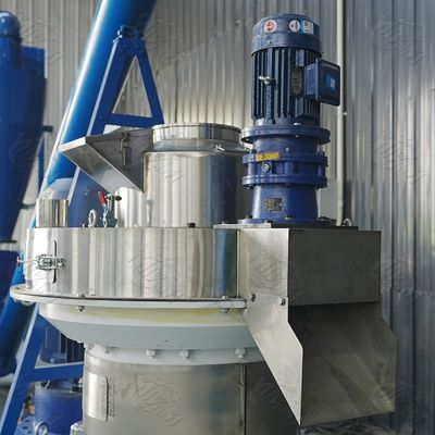 Ξύλινη μηχανή σβόλων βιομαζών πριονιδιού αχύρου φλοιών ρυζιού για πολλές χρήσεις