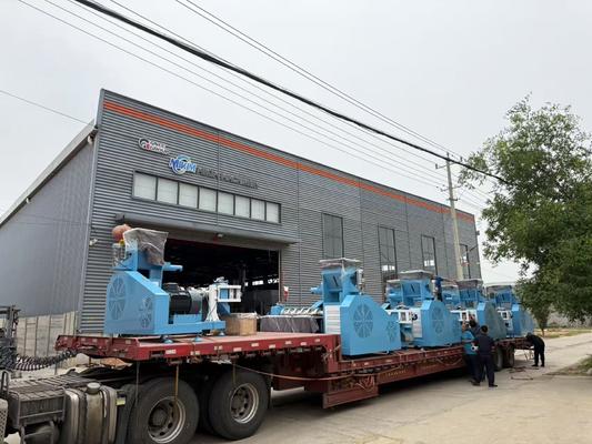 Μικρής κλίμακας επιπλέουσα μηχανή 55kw 700kg/Χ σβόλων τροφών ψαριών με δύο μανίκια