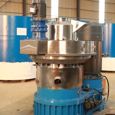 Καύσιμα βιομαζών που κάνουν τον εγχώριο ΣΒΟΛΟ ΝΑ ΑΛΕΣΕΙ τη μηχανή 500kg για να κάνει τους ξύλινους σβόλους