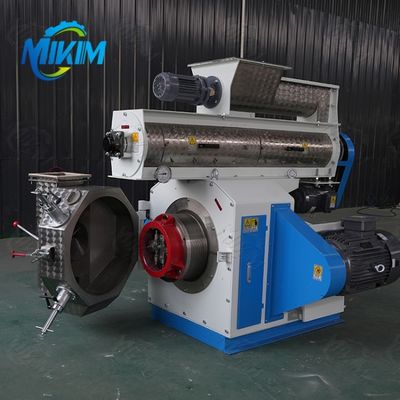 Αποδοτική διαστημική μηχανή 115x45x95CM σβόλων τροφών πουλερικών αποταμίευσης