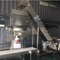 AC380V 50HZ 50kg τοποθετεί τις αυτόματες ζωοτροφές μηχανών συσκευασίας σβόλων σε σάκκο αντιοξειδωτικές